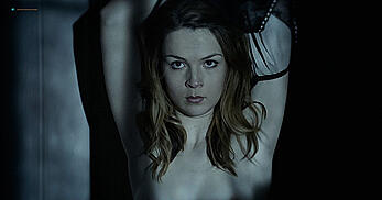 Actress - Aisling Knight: Movie - The Sitter